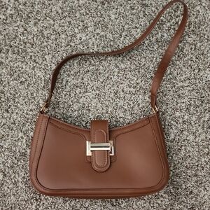 Slim Shoulder Bag